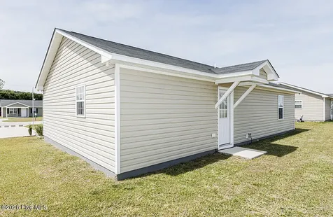 2411 Heath Lane Tarboro NC 27886