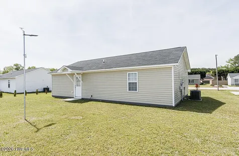 2411 Heath Lane Tarboro NC 27886