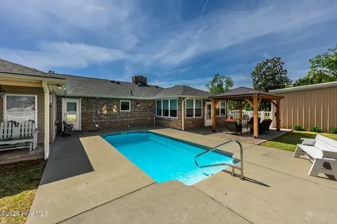 11515 Bay Drive Little River SC 29566