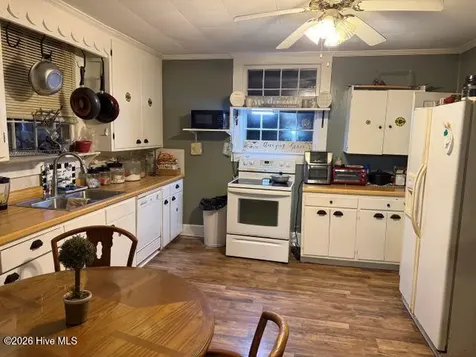 672 Main Street Aurora NC 27806