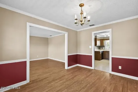 117 Plantation Boulevard Jacksonville NC 28540