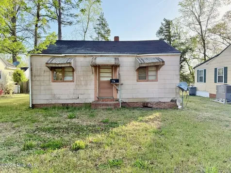 807 Taylor Street Windsor NC 27983