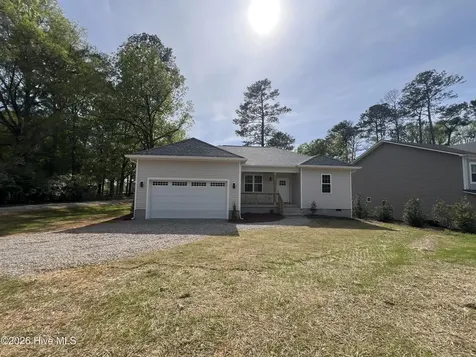 401 James Street Vass NC 28394