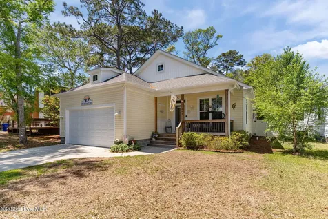 161 NE 31st Street Oak Island NC 28465