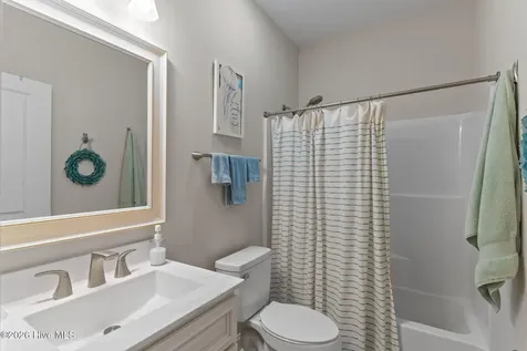 161 NE 31st Street Oak Island NC 28465