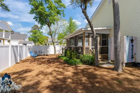 161 NE 31st Street Oak Island NC 28465