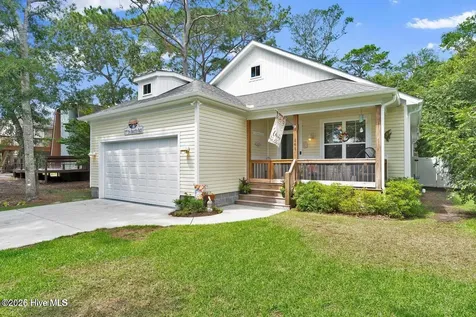 161 NE 31st Street Oak Island NC 28465