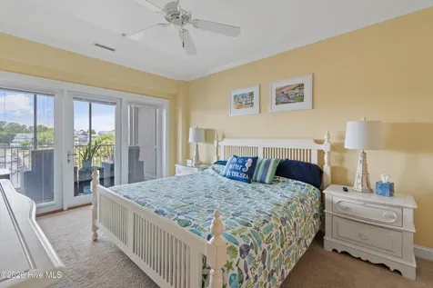 2571 St James Drive SE Southport NC 28461