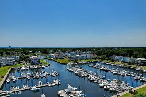 2571 St James Drive SE Southport NC 28461