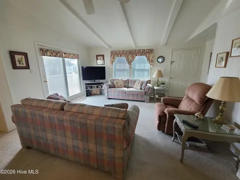 308 W Bogue Boulevard Atlantic Beach NC 28512