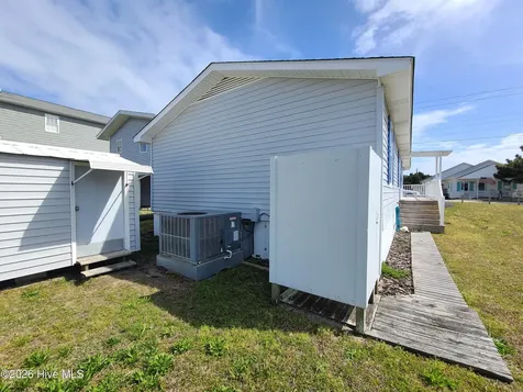 308 W Bogue Boulevard Atlantic Beach NC 28512