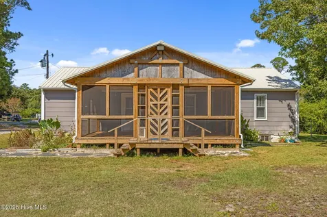 376 Shell Road Atlantic NC 28511