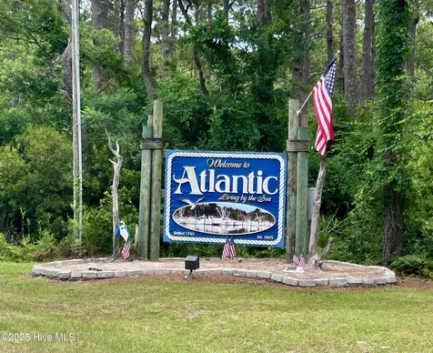 376 Shell Road Atlantic NC 28511