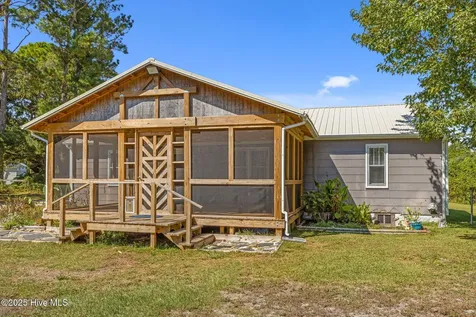 376 Shell Road Atlantic NC 28511