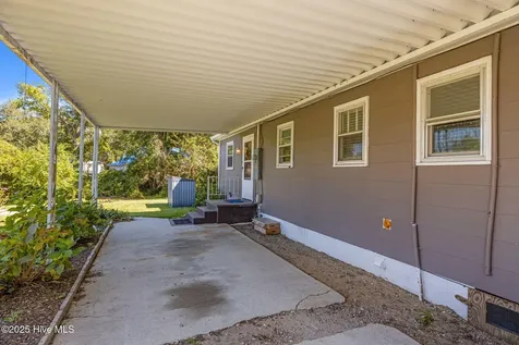 376 Shell Road Atlantic NC 28511