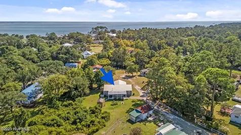 376 Shell Road Atlantic NC 28511
