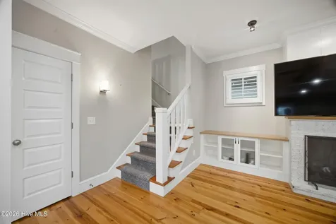 319 E Nash Street Southport NC 28461