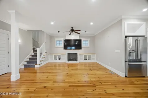 319 E Nash Street Southport NC 28461