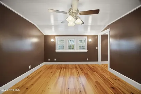 319 E Nash Street Southport NC 28461