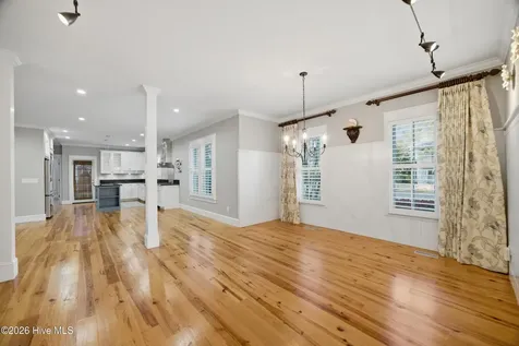319 E Nash Street Southport NC 28461