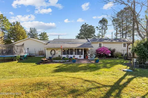 855 Belgrade Swansboro Road Stella NC 28582
