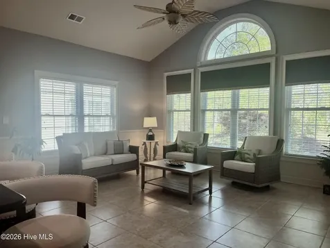 498 Carlton Court SW Ocean Isle Beach NC 28469