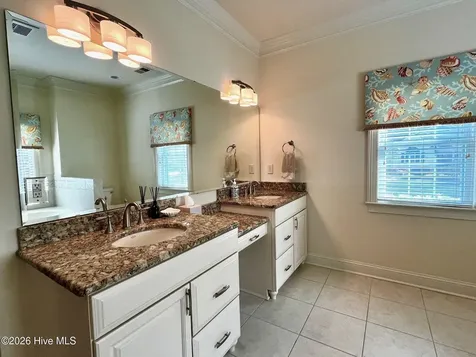 498 Carlton Court SW Ocean Isle Beach NC 28469