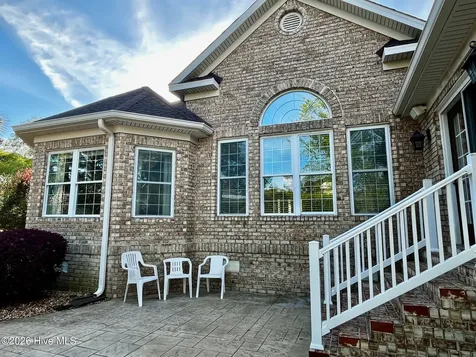 498 Carlton Court SW Ocean Isle Beach NC 28469