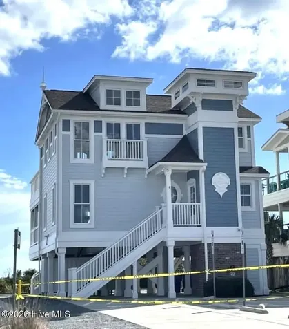 498 Carlton Court SW Ocean Isle Beach NC 28469