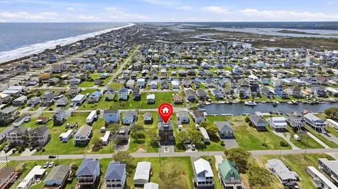 9021 W 9th Street Surf City NC 28445