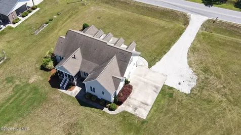 5142 Corey Road Winterville NC 28590