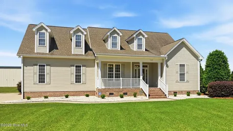5142 Corey Road Winterville NC 28590