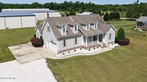 5142 Corey Road Winterville NC 28590