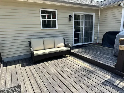 203 Stockton Court Richlands NC 28574