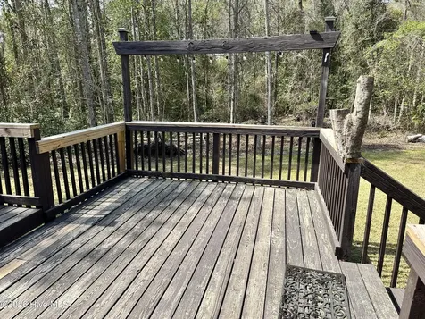 203 Stockton Court Richlands NC 28574
