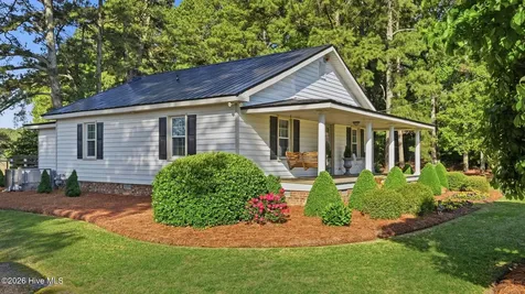 2896 Grimes Road Robersonville NC 27871