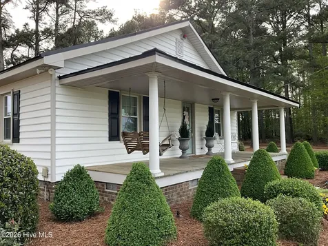 2896 Grimes Road Robersonville NC 27871
