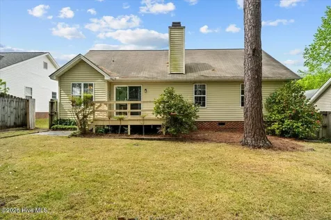 118 Kensington Way Aberdeen NC 28315
