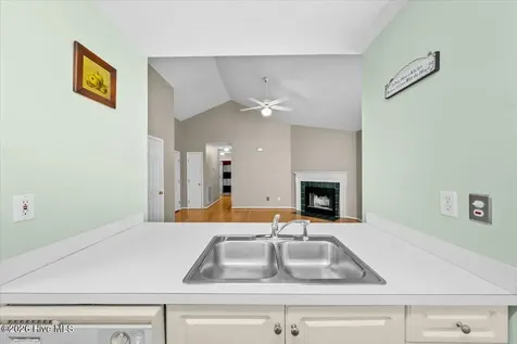 118 Kensington Way Aberdeen NC 28315