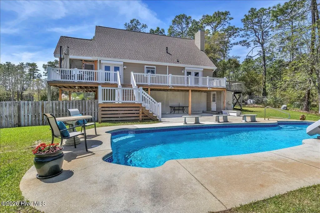7130 River Road SE Southport NC 28461