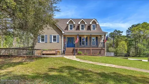 7130 River Road SE Southport NC 28461