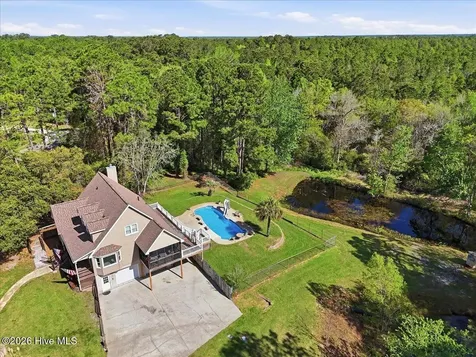 7130 River Road SE Southport NC 28461