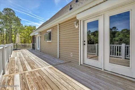 7130 River Road SE Southport NC 28461