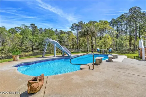 7130 River Road SE Southport NC 28461