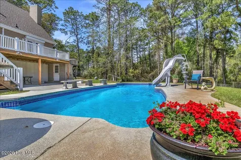7130 River Road SE Southport NC 28461