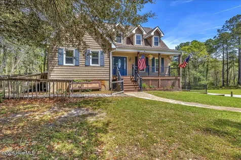 7130 River Road SE Southport NC 28461
