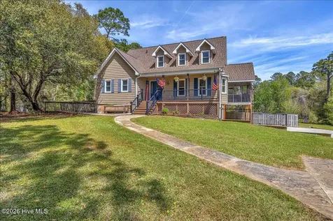 7130 River Road SE Southport NC 28461