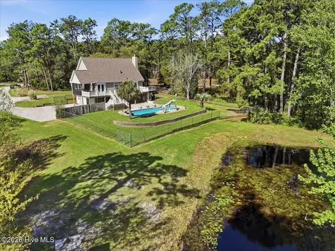 7130 River Road SE Southport NC 28461