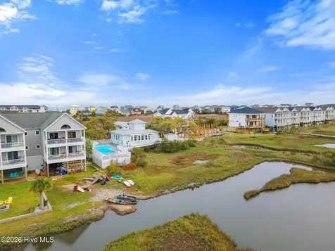 204 N Boca Bay Lane Surf City NC 28445