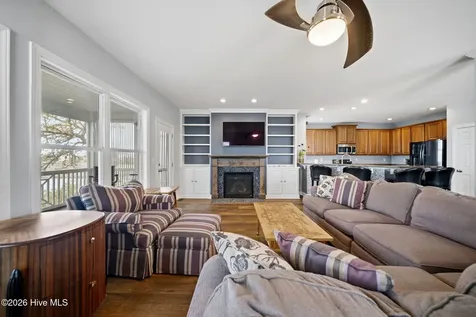 204 N Boca Bay Lane Surf City NC 28445